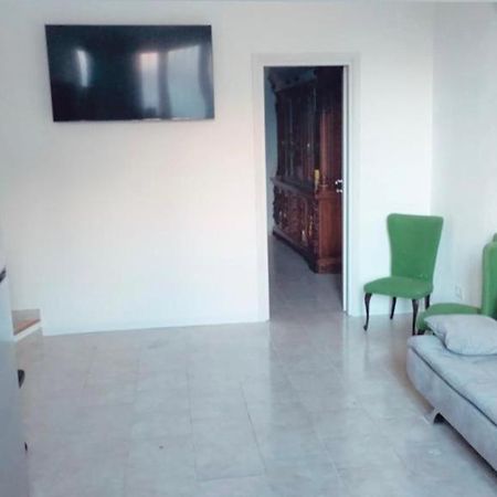 Milan New Apartment Near To De Metro المظهر الخارجي الصورة